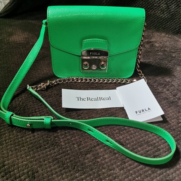 Pelle Green/Gold Crossbody EUC #239 - Picture 4 of 11